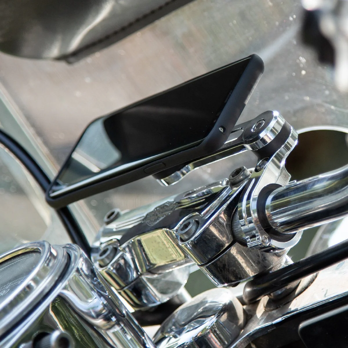 Moto Bundle AVM Chrome - Image 19