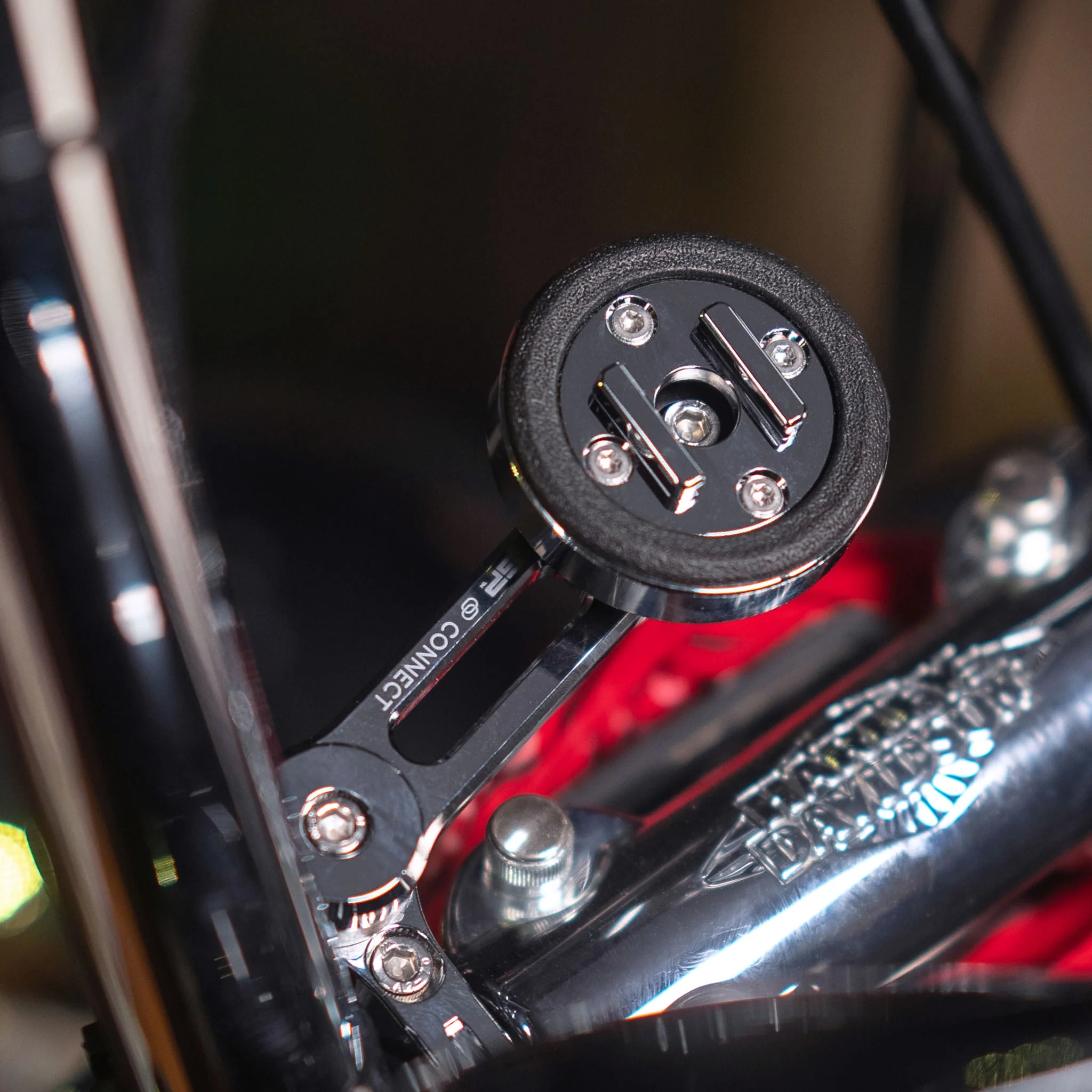 Moto Bundle AVM Chrome - Image 3