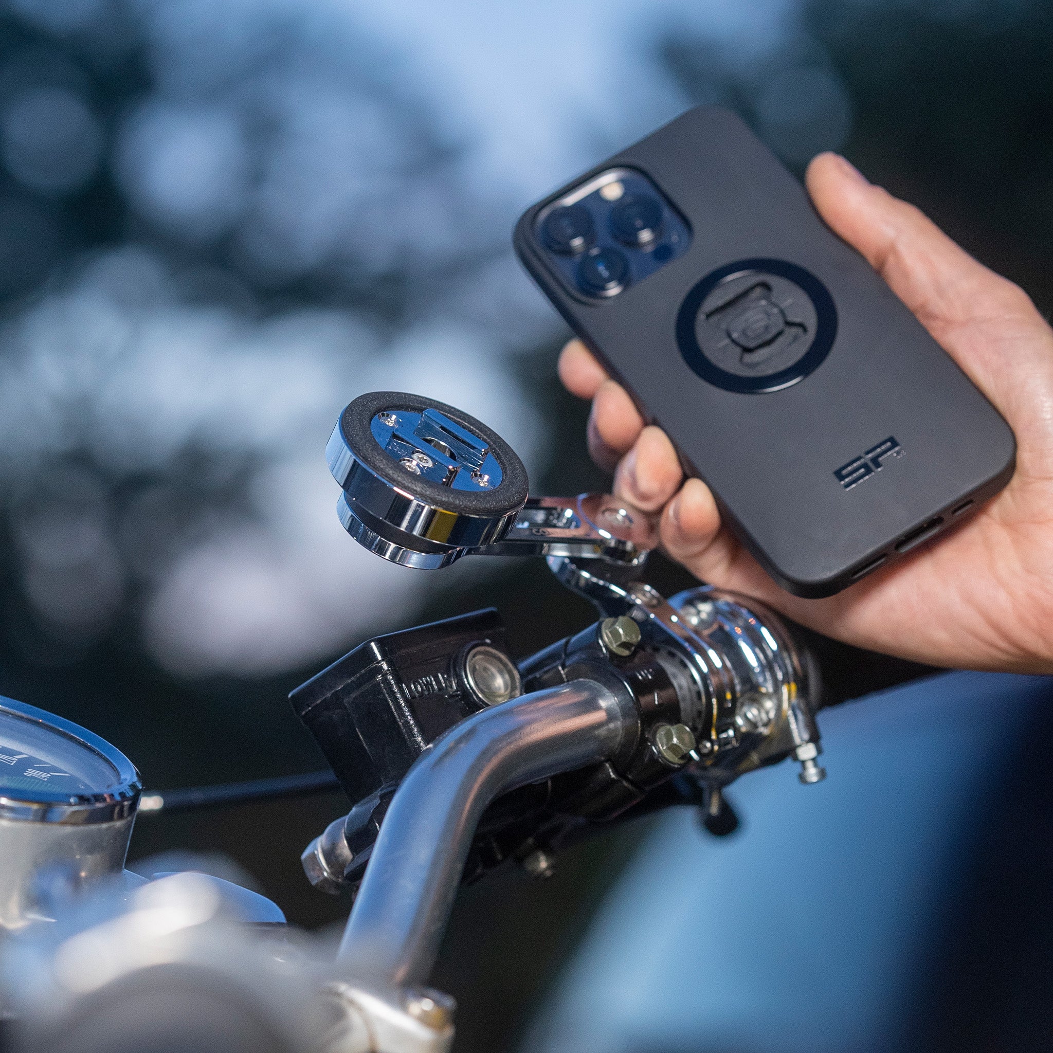 Moto Bundle AVM Chrome - Image 4